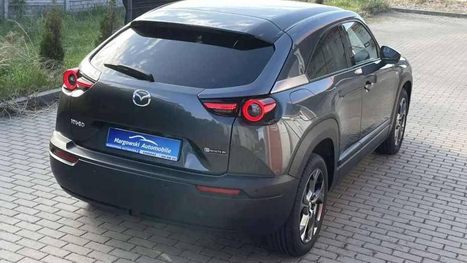 MAZDA MX-30 -