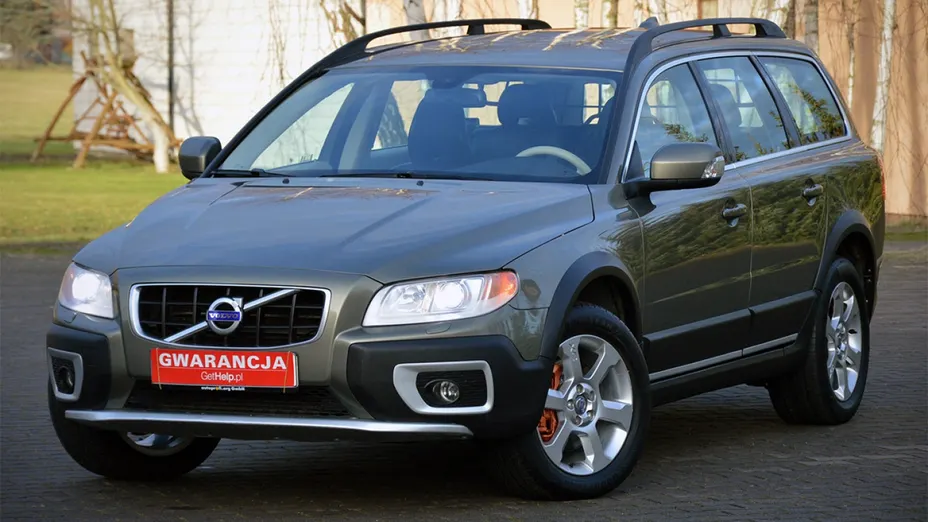 VOLVO XC70 -