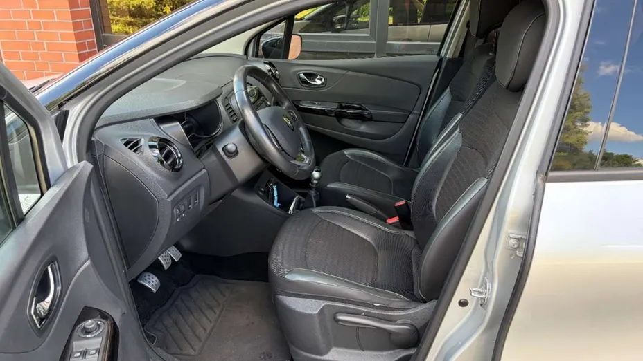 RENAULT Captur -