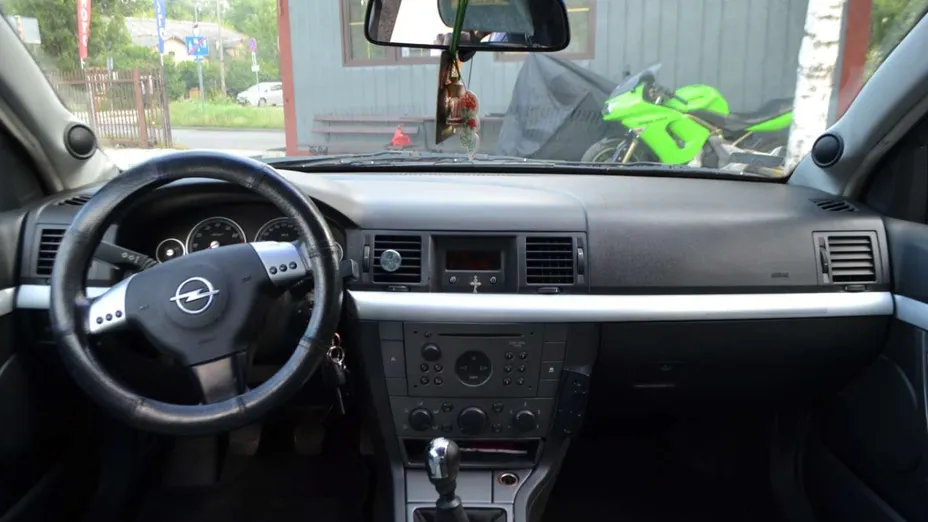 OPEL Vectra -