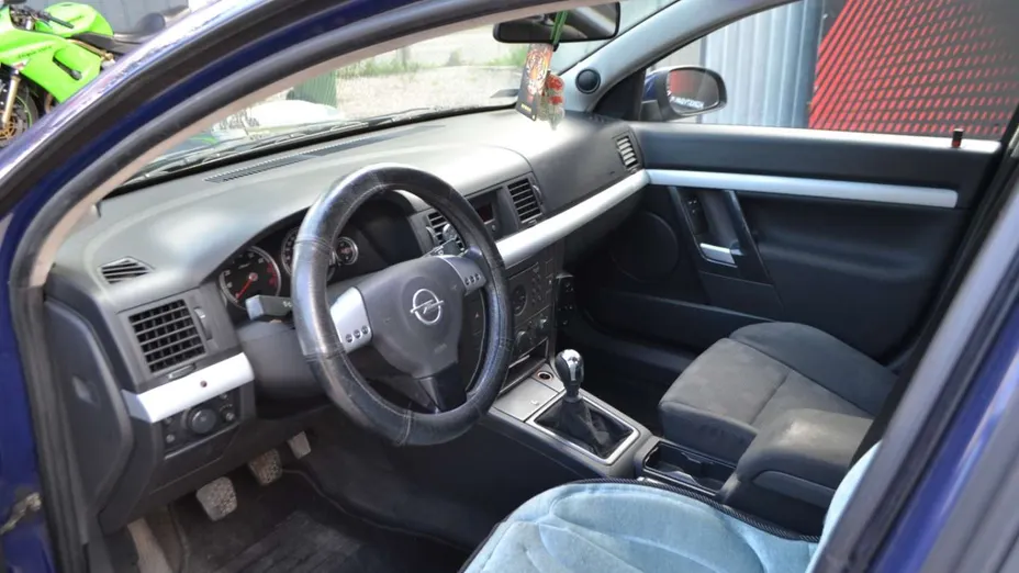 OPEL Vectra -