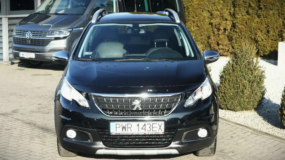 PEUGEOT 2008 -
