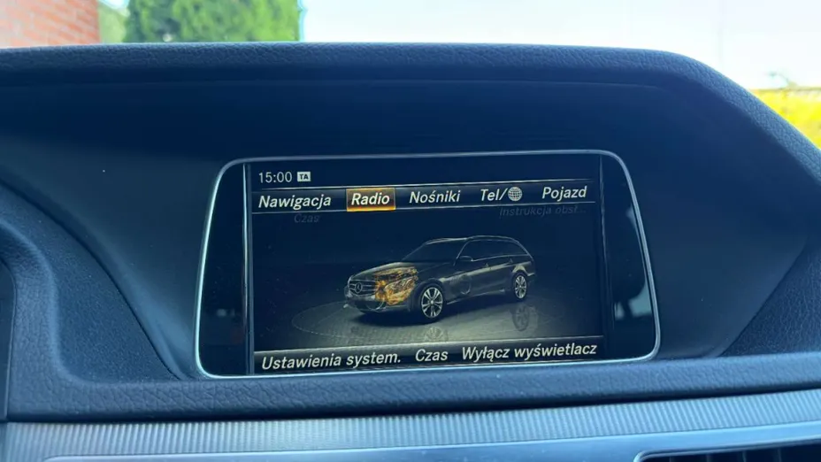 MERCEDES-BENZ E Klasa -