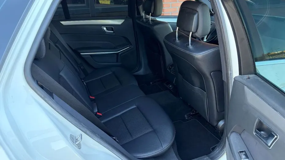 MERCEDES-BENZ E Klasa -