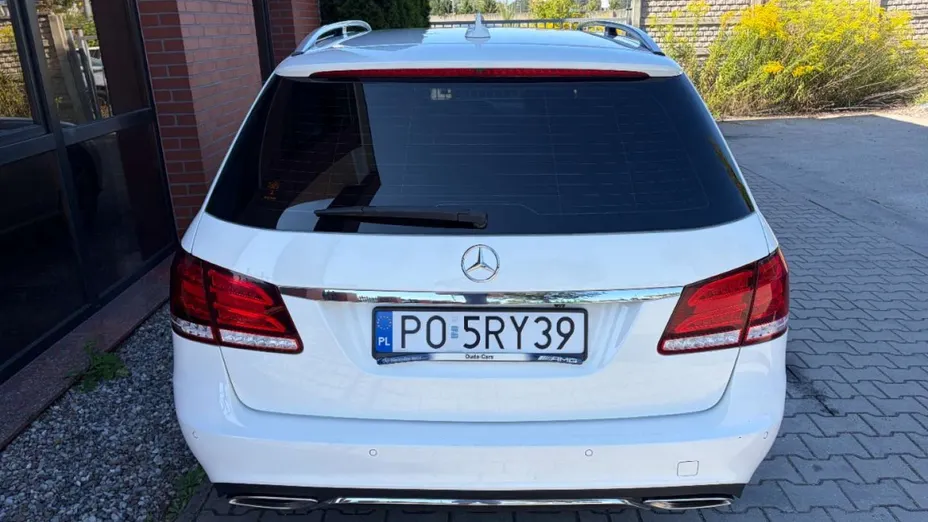 MERCEDES-BENZ E Klasa -