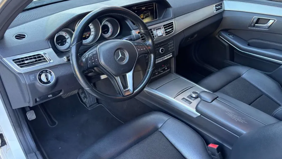 MERCEDES-BENZ E Klasa -
