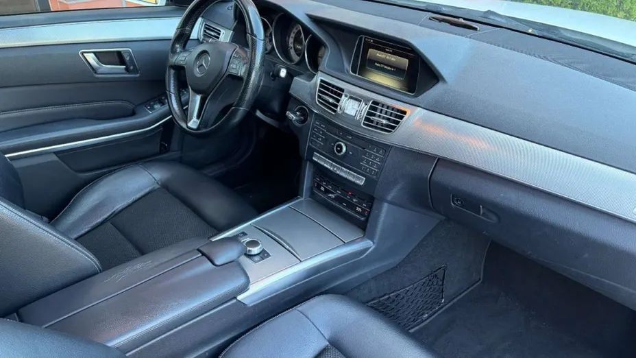 MERCEDES-BENZ E Klasa -