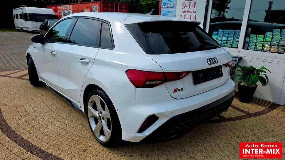 AUDI A3 Sportback -