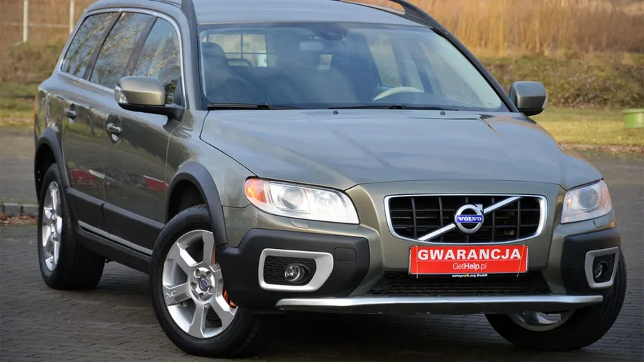 VOLVO XC70 -