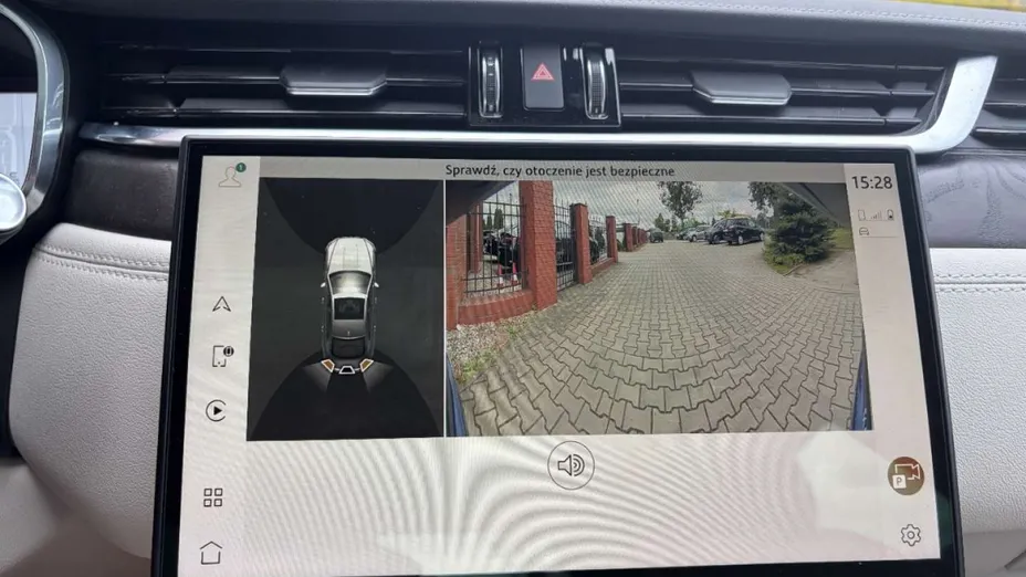 JAGUAR XF -