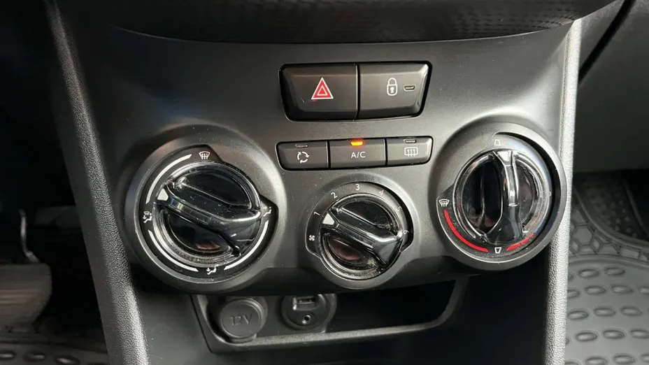 PEUGEOT 2008 -