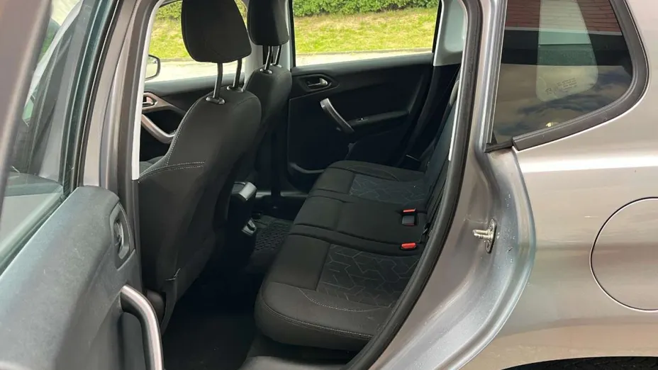 PEUGEOT 2008 -