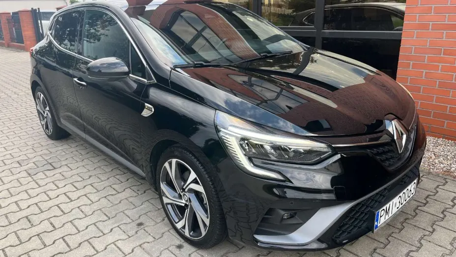 RENAULT Clio -