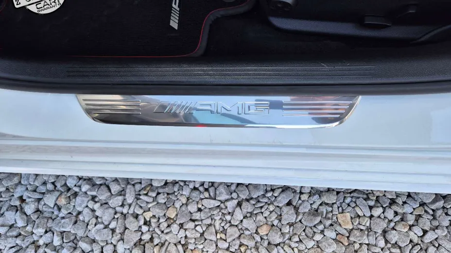 MERCEDES-BENZ C Klasa -