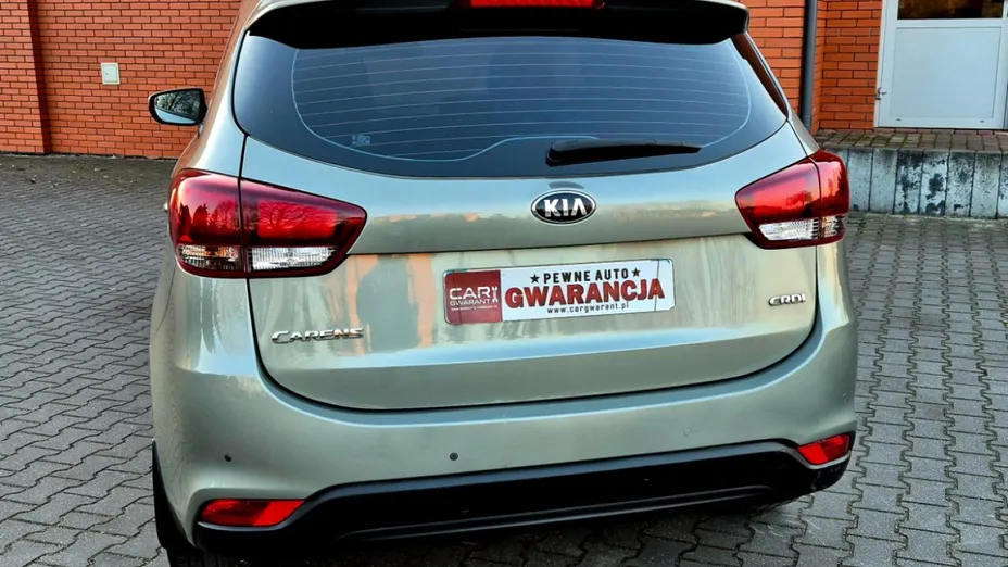 KIA Carens -