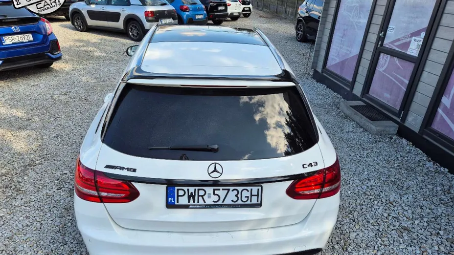 MERCEDES-BENZ C Klasa -