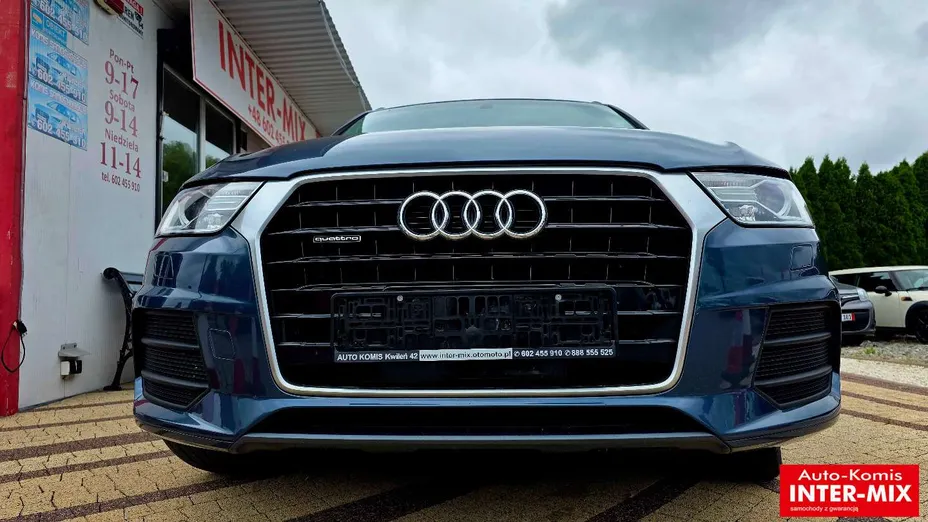 AUDI Q3 -