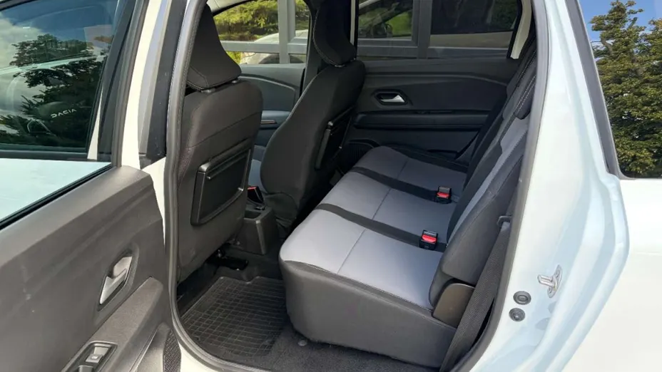 DACIA Jogger -