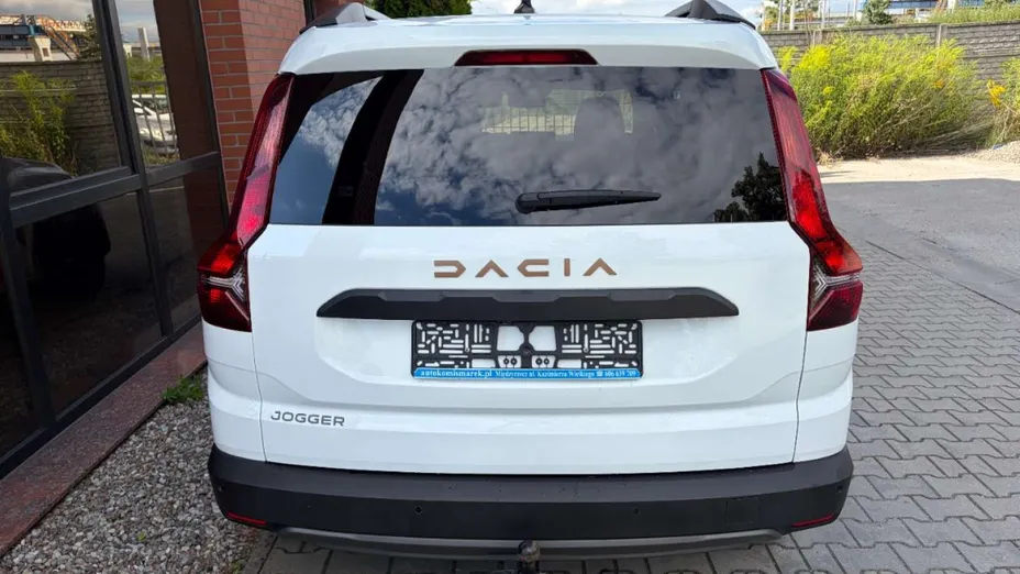 DACIA Jogger -
