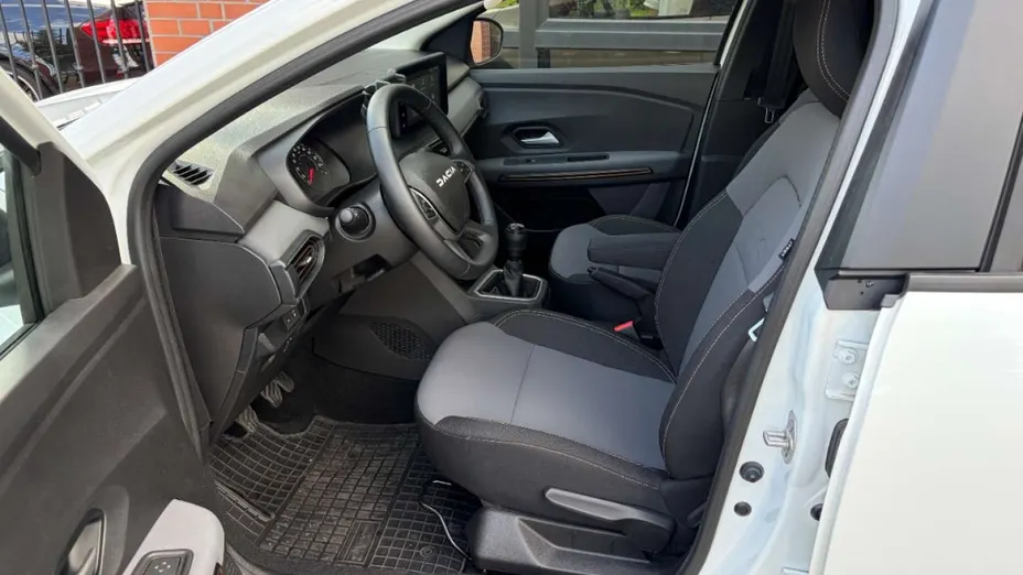 DACIA Jogger -