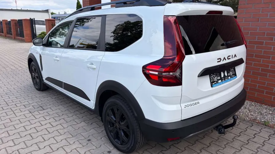 DACIA Jogger -