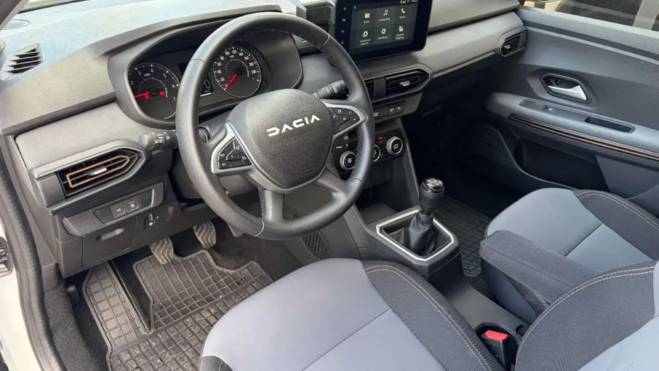 DACIA Jogger -