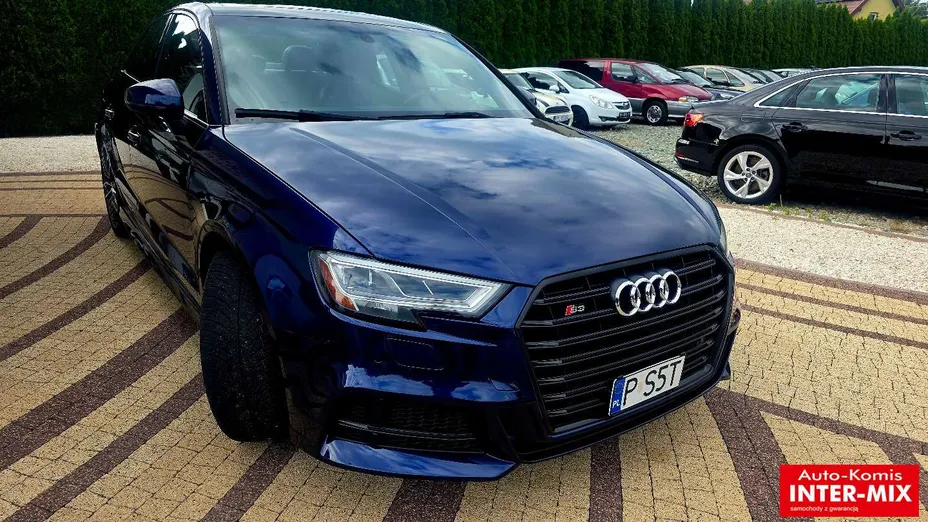 AUDI S3 Limousine -