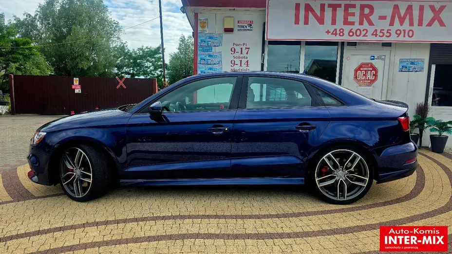 AUDI S3 Limousine -