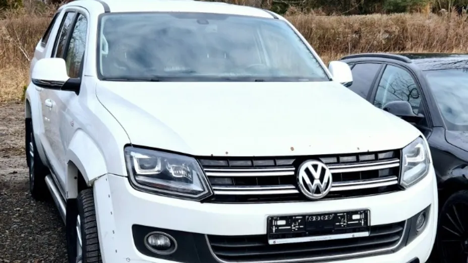 VOLKSWAGEN Amarok -