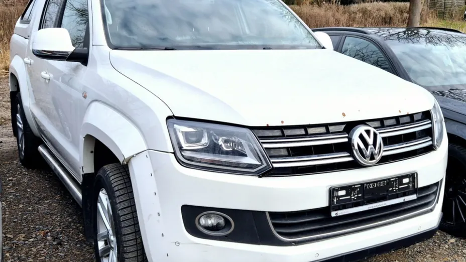 VOLKSWAGEN Amarok -