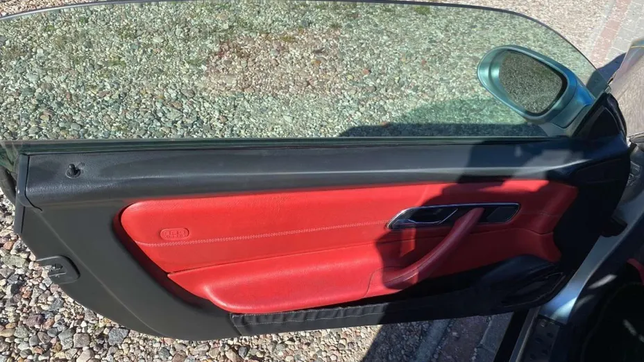 MERCEDES-BENZ SLK -