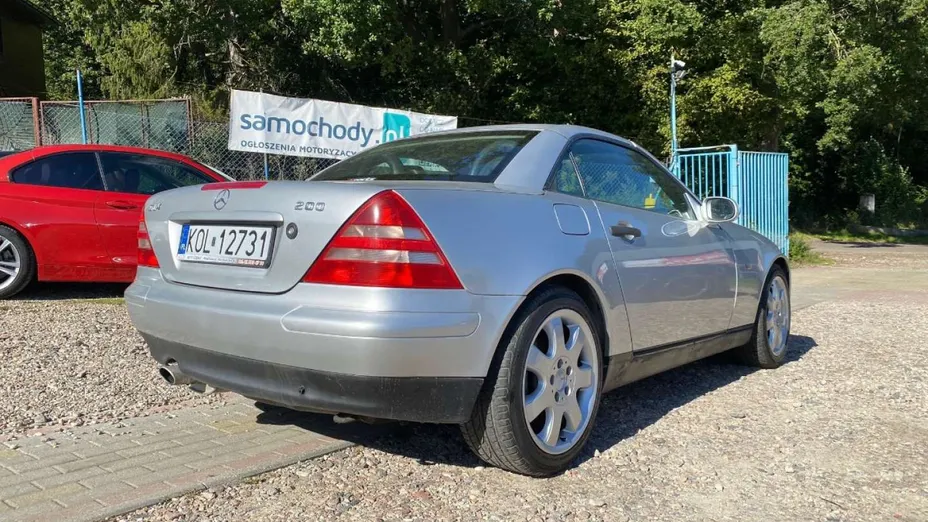 MERCEDES-BENZ SLK -