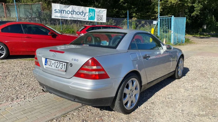 MERCEDES-BENZ SLK -