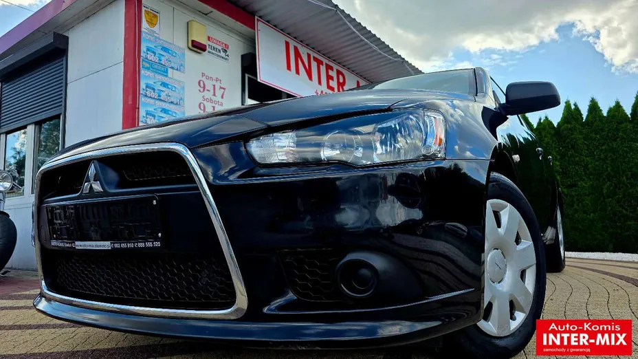 MITSUBISHI Lancer -