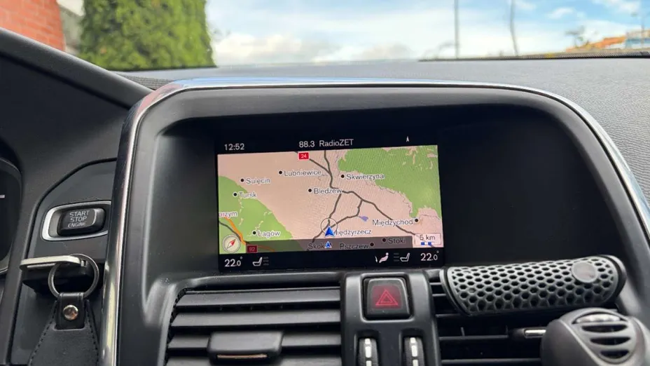 VOLVO XC60 -