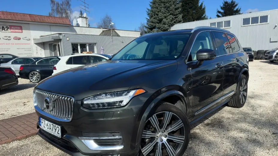 VOLVO XC90 -