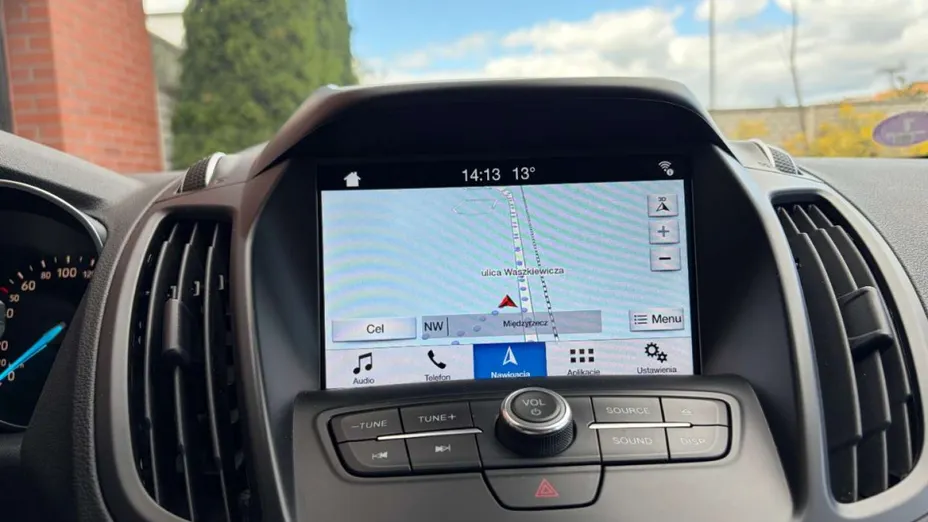 FORD Kuga -