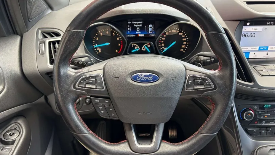 FORD Kuga -