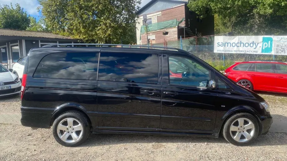 MERCEDES-BENZ Viano -