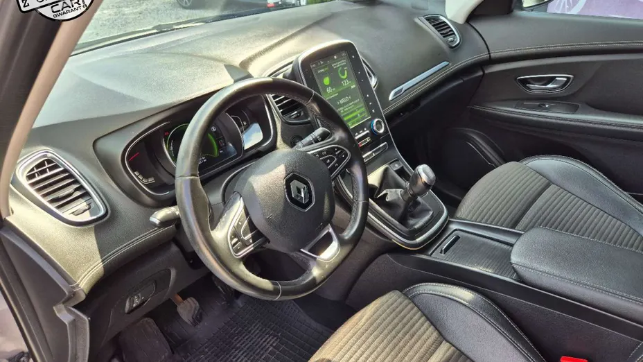 RENAULT Grand Scenic -