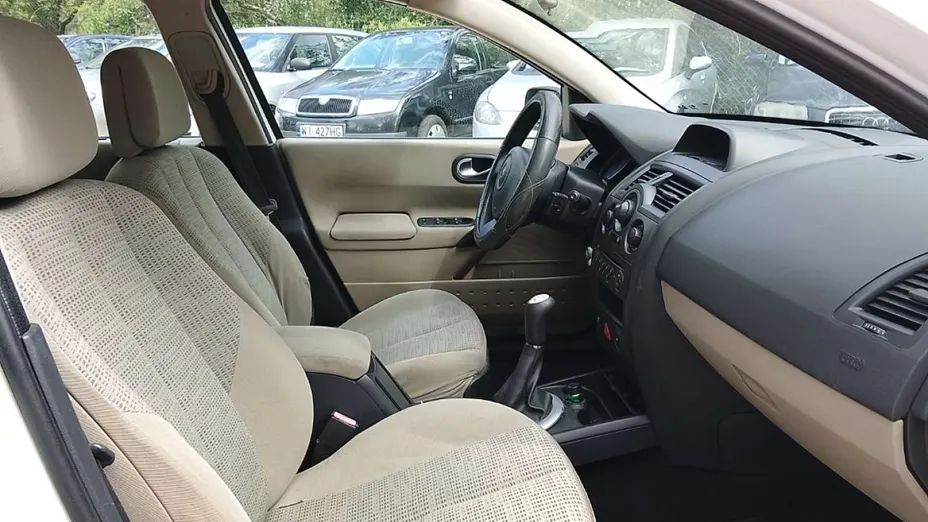 RENAULT Megane -