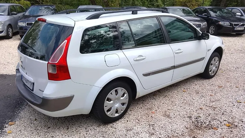 RENAULT Megane -