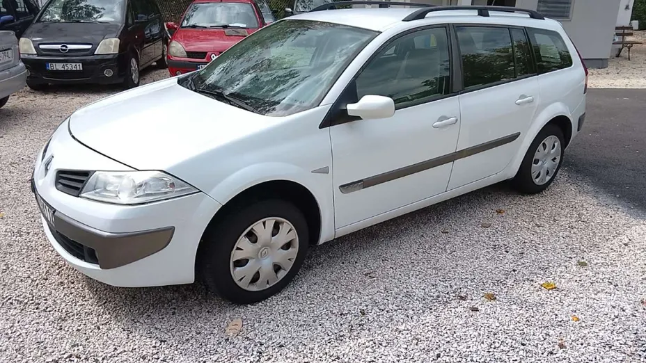 RENAULT Megane -