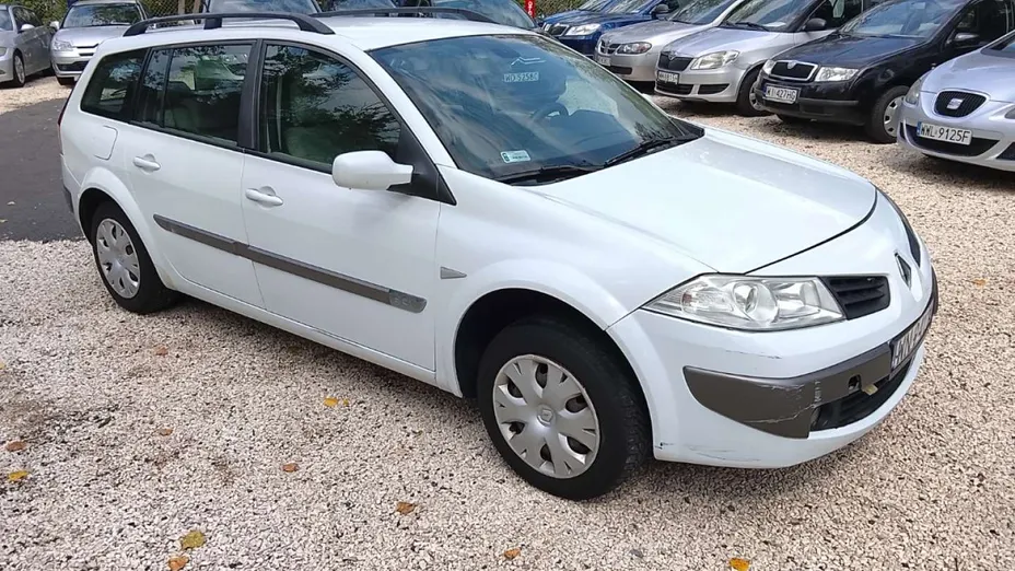 RENAULT Megane -