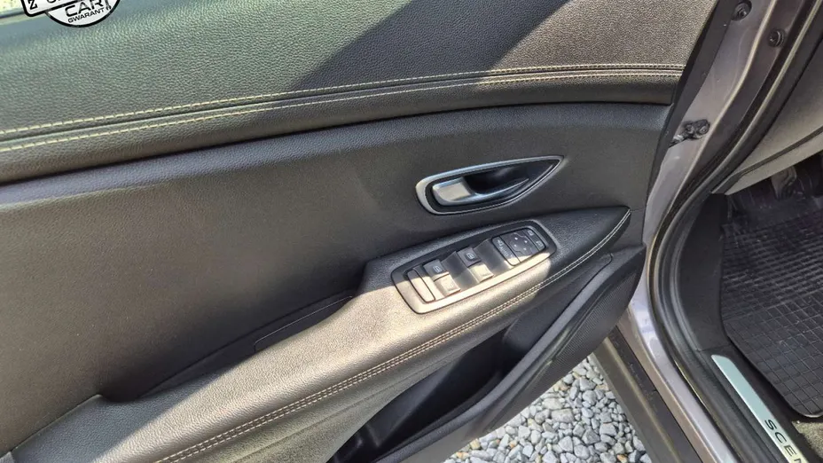 RENAULT Grand Scenic -