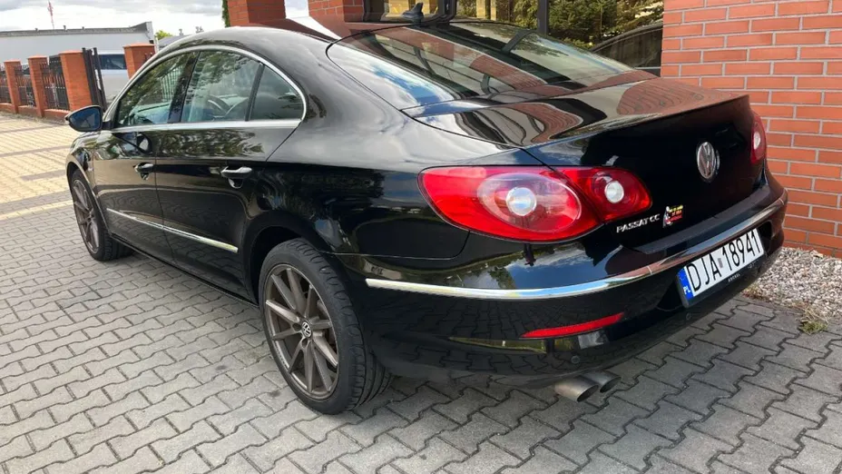 VOLKSWAGEN Passat CC -