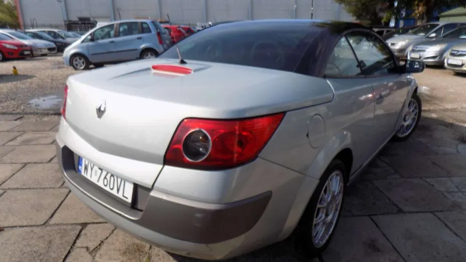 RENAULT Megane -