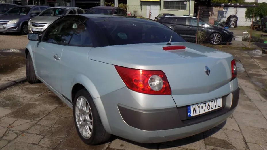 RENAULT Megane -