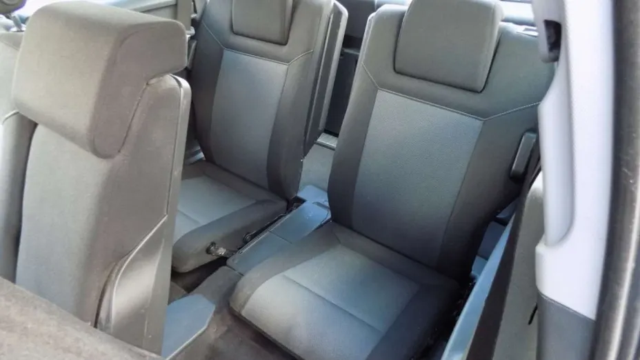 OPEL Zafira -