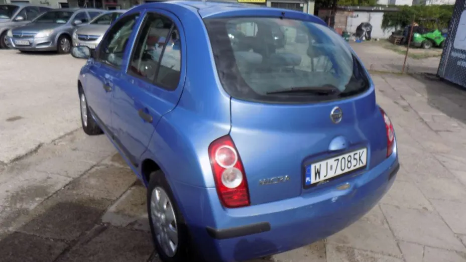 NISSAN Micra -